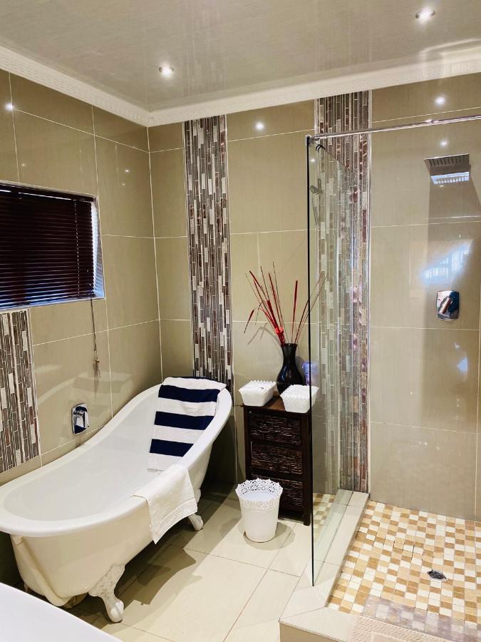 River Valley Guest House Butterworth Luaran gambar